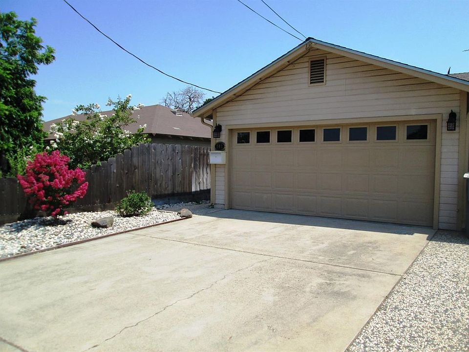 1st image of 549 California Ave