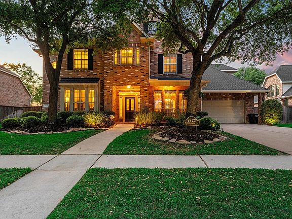 2nd image of 9822 Prairie Clover Ln