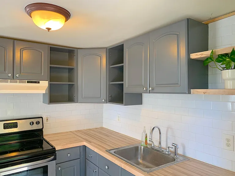 3220 Alamo Dr — Photo 6