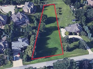 221 Broker Rd, Bloomingdale, IL 60108