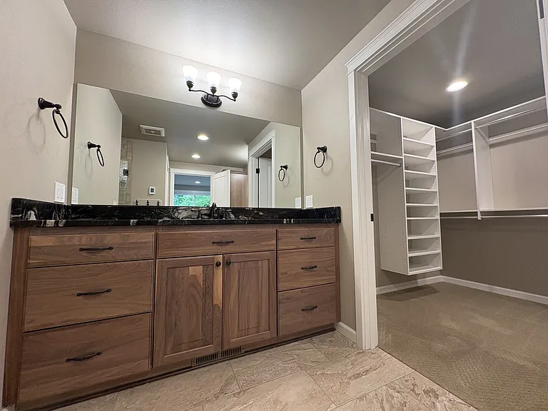 91 SE Kalium Dr — Photo 9