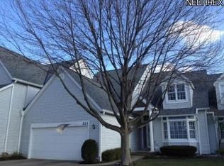 213 Delaware Trl, Akron, OH 44321