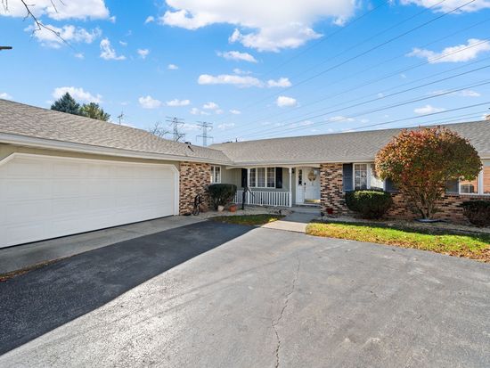 (Undisclosed Address), Lansing, IL 60438