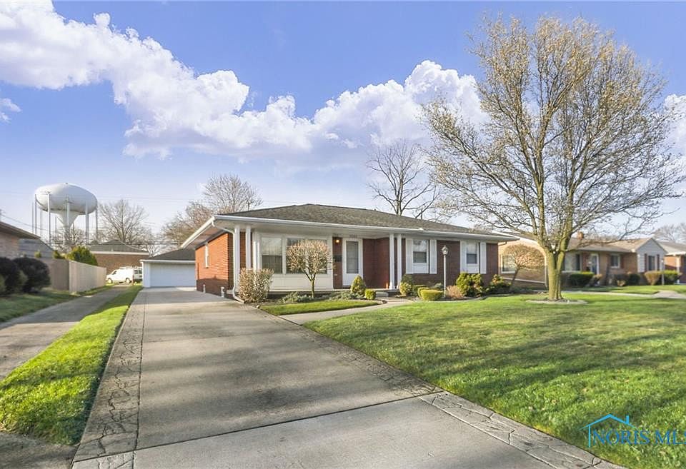 1st image of 3262 S Eastmoreland Dr