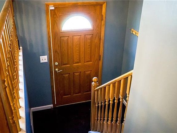 4th image of 203 Havenhill Dr