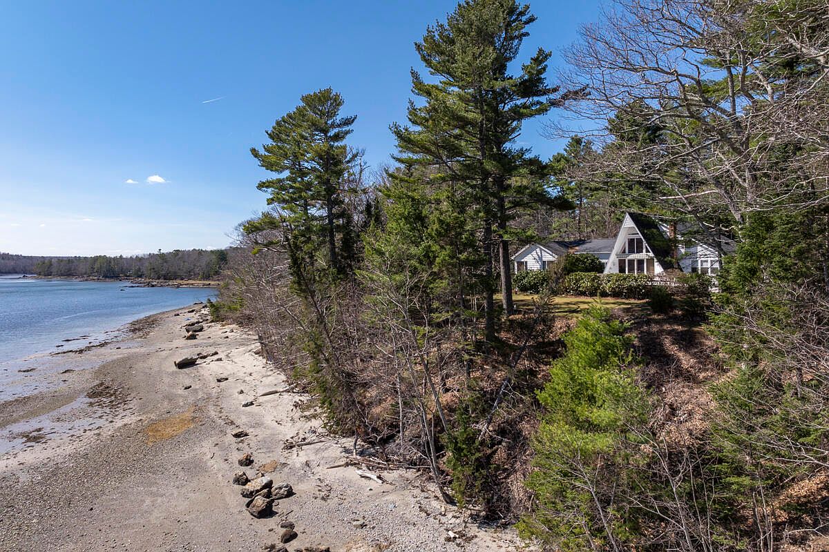 1084 Surry Road, Surry, ME 04684 | Zillow