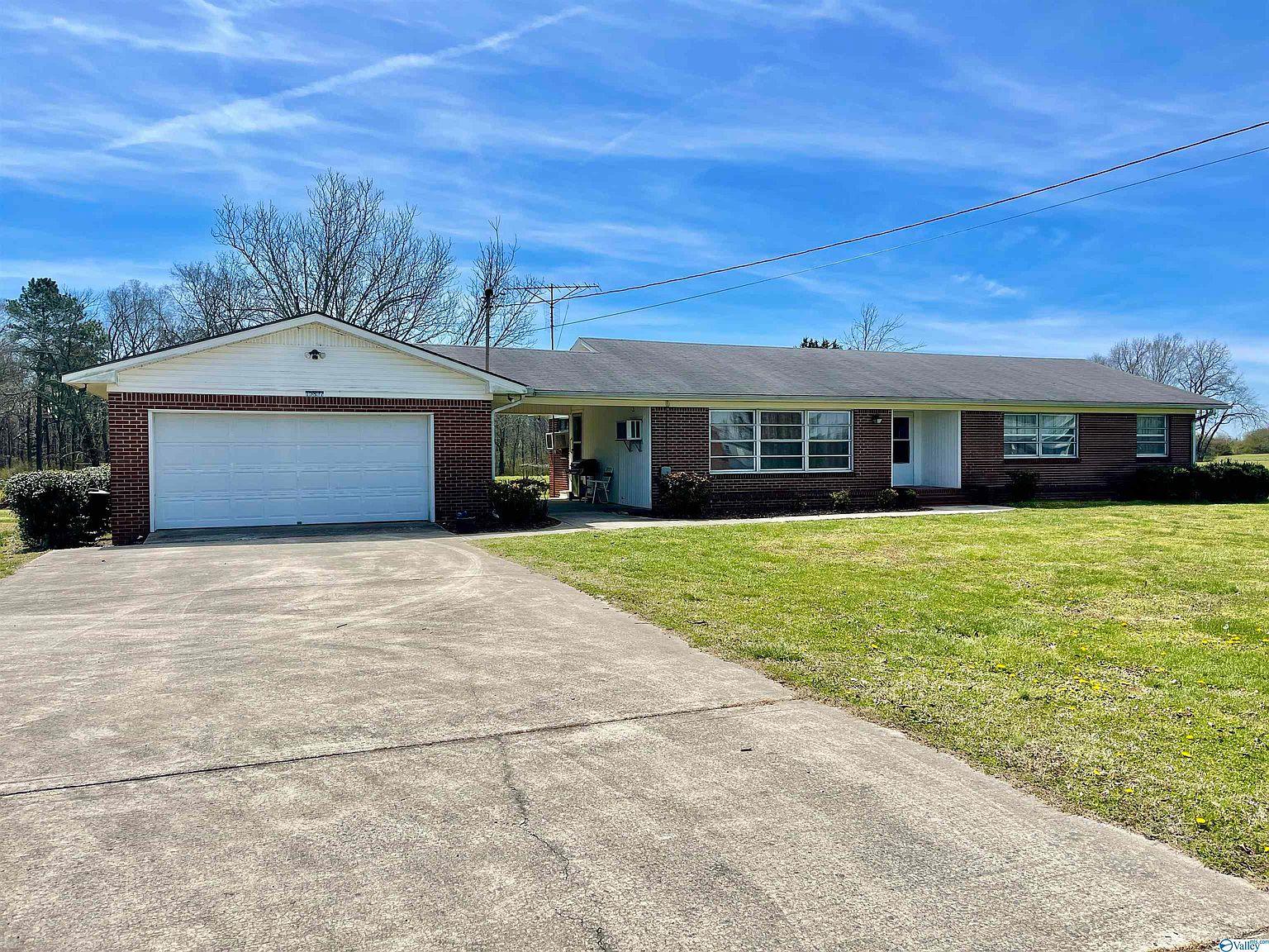 15897 County Road 50, Groveoak, AL 35975 | Zillow
