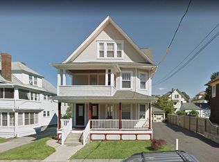 92 Eaton St, Bridgeport, CT 06604