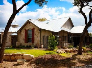 175 Village Park Dr, Boerne, TX 78006