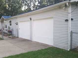 58109 Meadowlark Dr, Elkhart, IN 46517