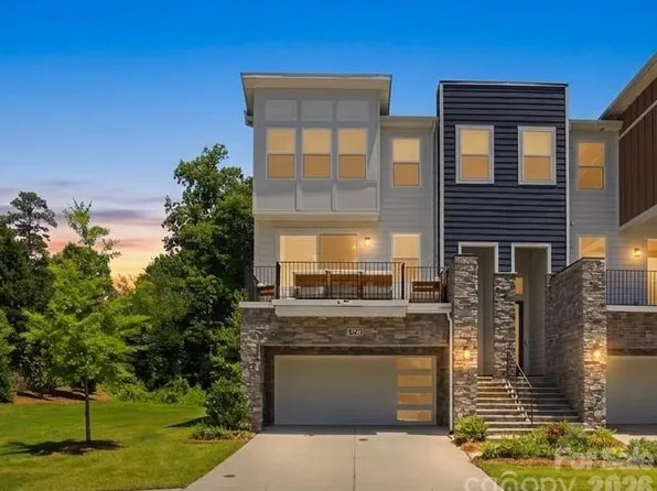 3324 Treble Ct, Charlotte, NC 28262