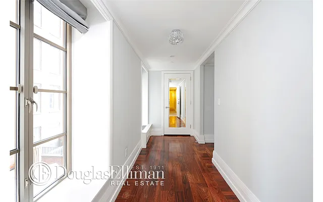 Rented by Douglas Elliman | media 36