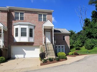 712 Highpointe Cir, Pittsburgh, PA 15220
