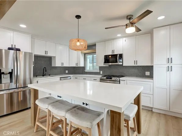 33288 Landerville Blvd, Lake Elsinore, CA 92530