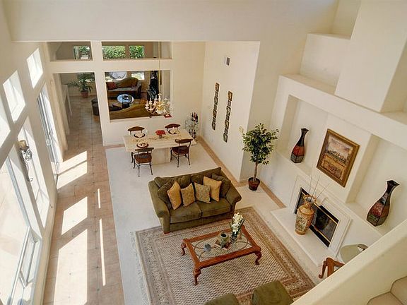 4th image of 5861 Killarney Cir