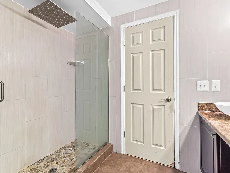 6710 Westpointe Dr — Photo 25