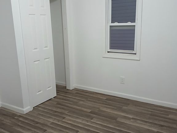 3rd image of 230 Bond St #2