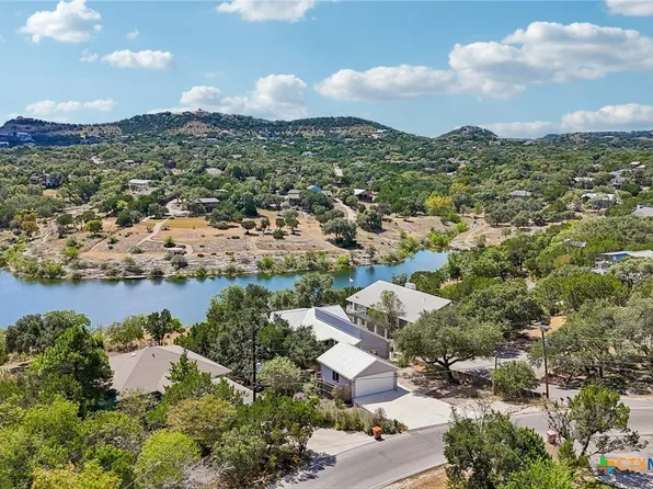 2042 Colleen Dr, Canyon Lake, TX 78133