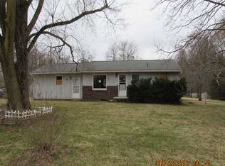 34 Mary Lou Dr, Hastings, MI 49058