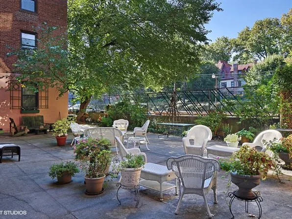 77-20 Austin Street image 9 of 11