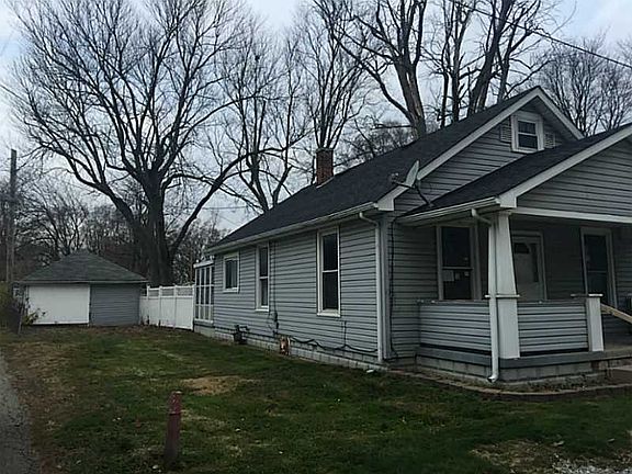 2nd image of 120 Harvard St