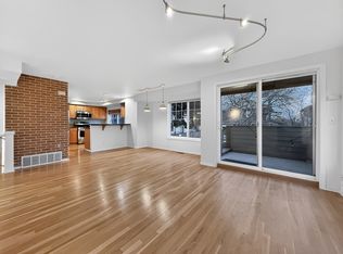 4418 Corliss Ave N APT D, Seattle, WA 98103