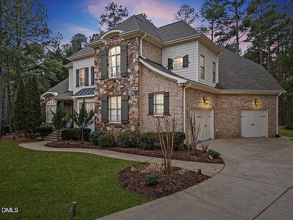 2nd image of 10101 Lobley Hill Ln