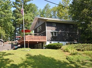 17 Raymond Rd, Peru, MA 01235