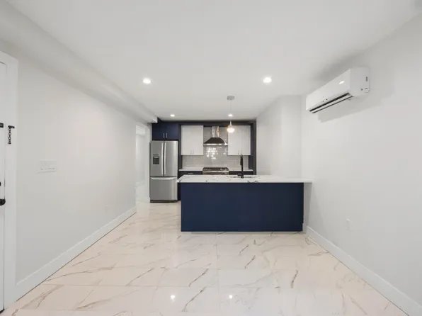 203 3rd Street image 2 of 19