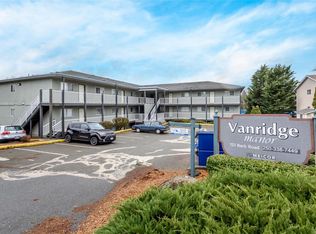 123 Back Rd #202, Courtenay, BC V9N3W5