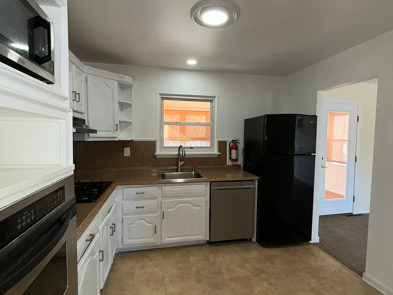 31 Briarcliff Rd — Photo 9