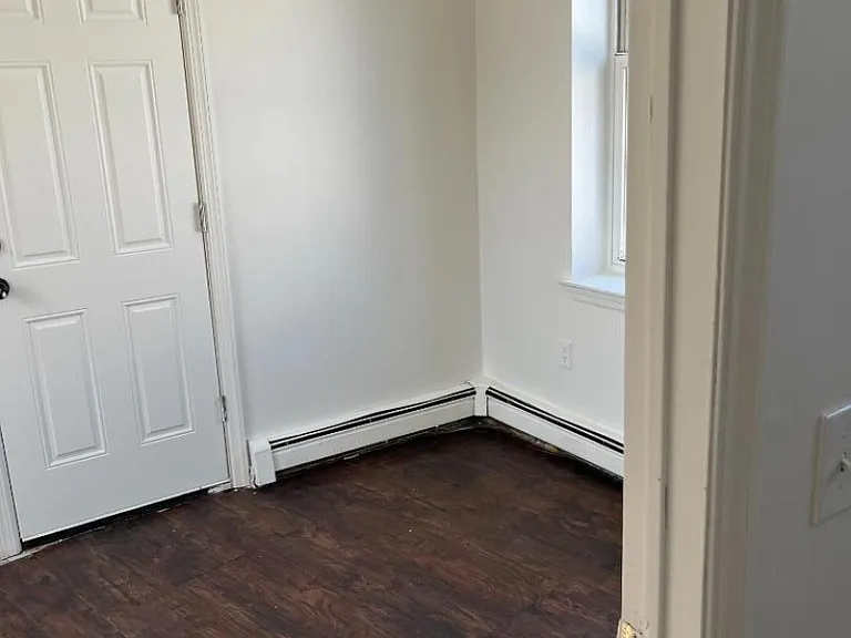 340 Morris Ave #1 — Photo 4
