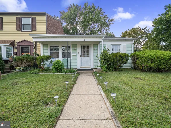 12 Raeburn Ln, Willingboro, NJ 08046