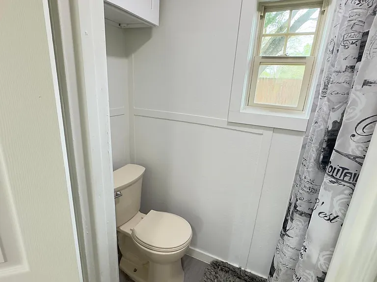7403 La Place Dr — Photo 10