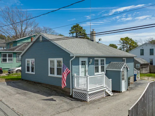 5 Sunrise Avenue, Saco, ME 04072