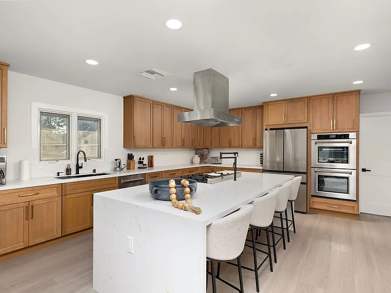 4079 Athenian Way — Photo 4