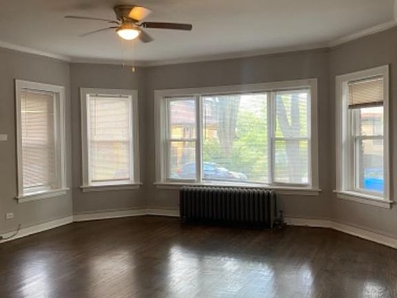 5th image of 11212 S Vernon Ave #1S