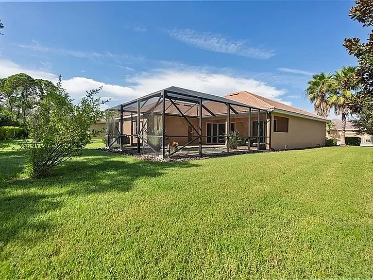 19640 Cobblestone Cir — Photo 38
