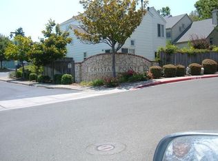 940 Topaz Ct, Vallejo, CA 94590