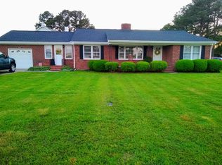 107 Grove Ave, Suffolk, VA 23434