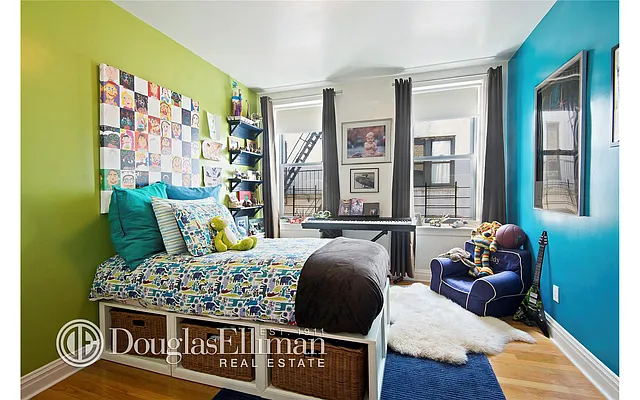 Sold by Douglas Elliman | media 4