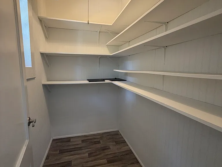 63 Derby Ave #1 — Photo 4
