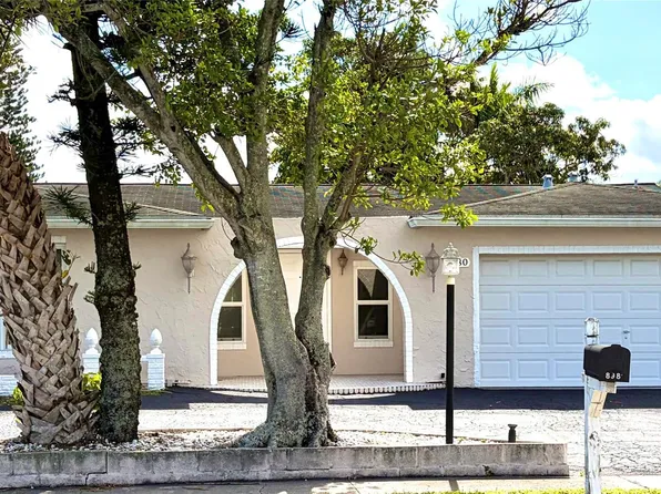 8980 NW 24th Place, Sunrise, FL 33322