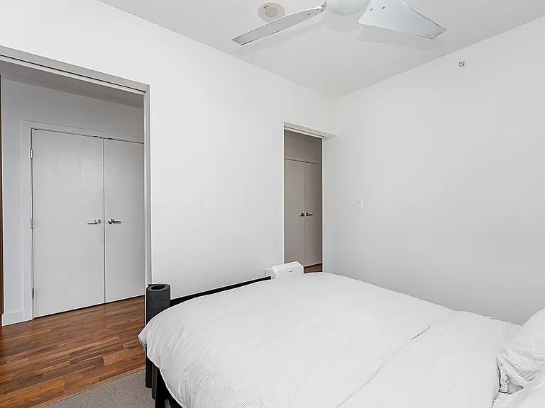 250 E 6th Ave #706 — Photo 33