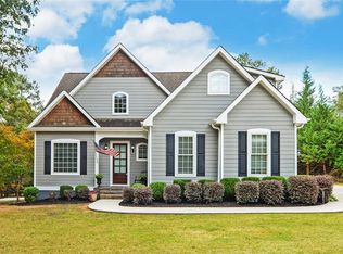 217 Westend Dr, Hartwell, GA 30643