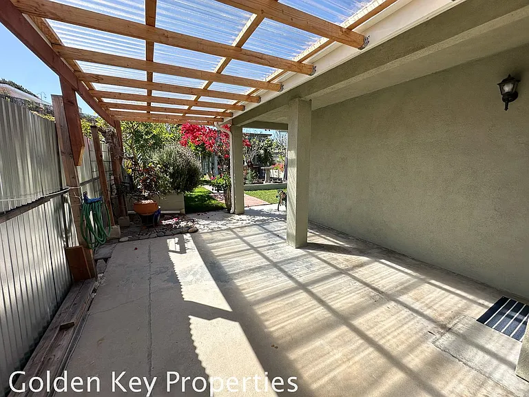 3577 Mira Pacific Dr — Photo 27