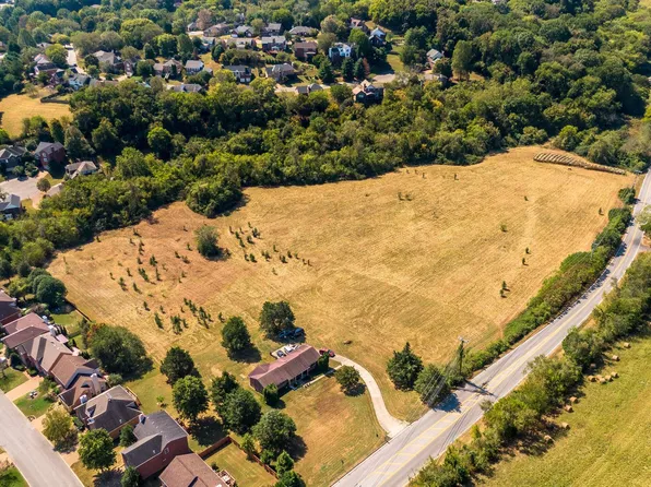 7959 Poplar Creek Rd, Nashville, TN 37221