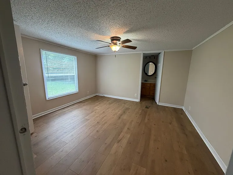 3245 Wilkesboro Hwy — Photo 6