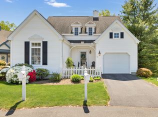 8 Mulberry Ln UNIT 8, Farmington, CT 06032