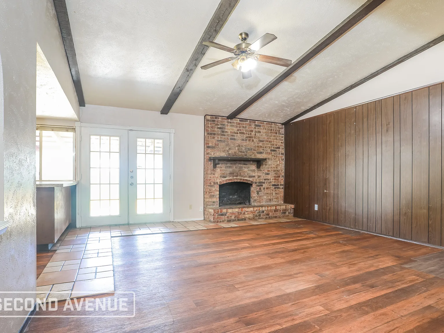 3 bed, 2.0 bath, 1934 sqft, $1,850 — Photo 3